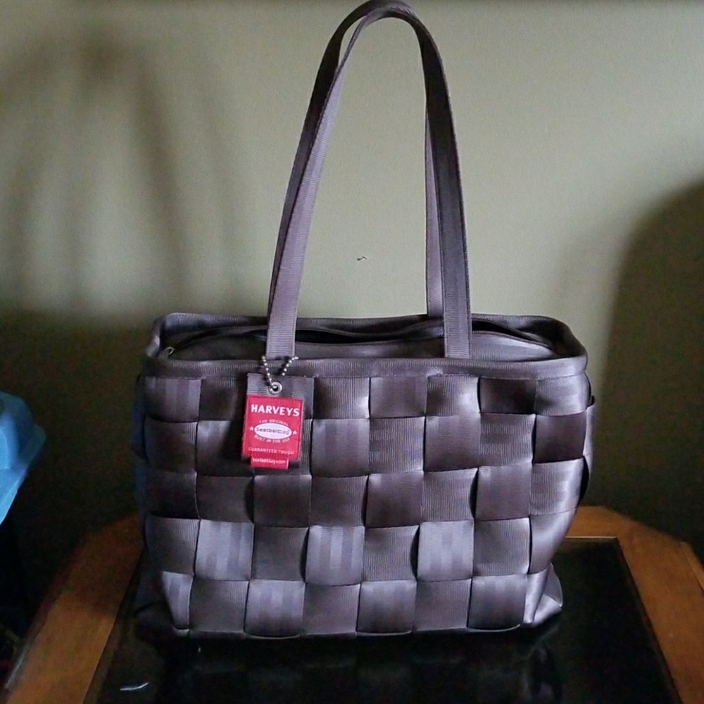 Harvey's Original Seatbelt Purse